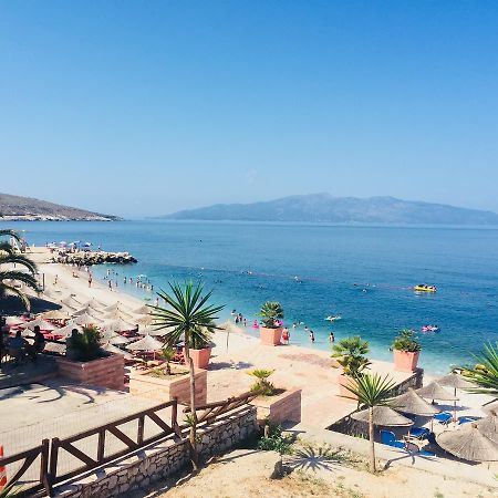 Apartments On The Beach Sarandë 외부 사진