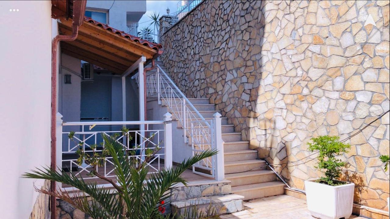 Apartments On The Beach Sarandë 외부 사진