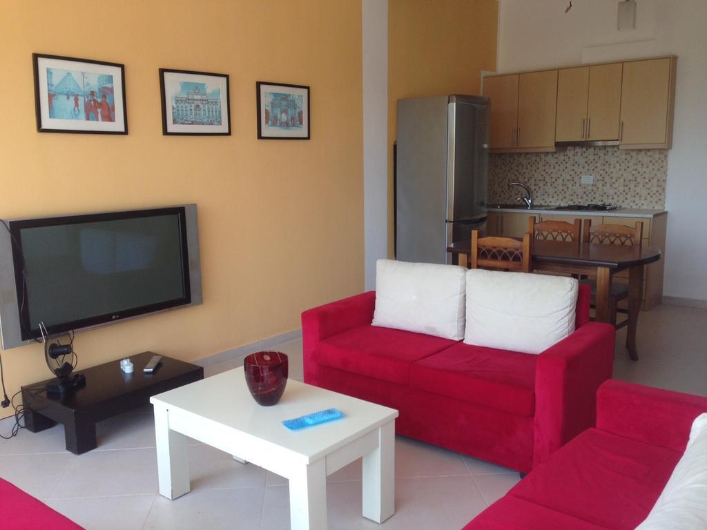 Apartments On The Beach Sarandë 외부 사진