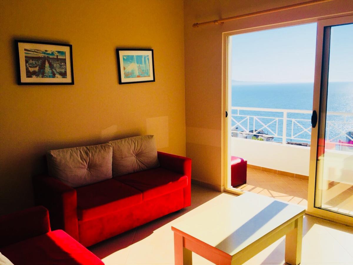 Apartments On The Beach Sarandë 외부 사진