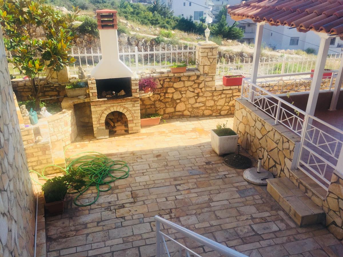 Apartments On The Beach Sarandë 외부 사진