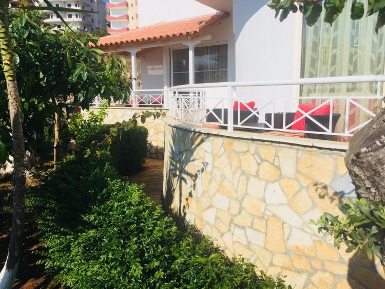 Apartments On The Beach Sarandë 외부 사진