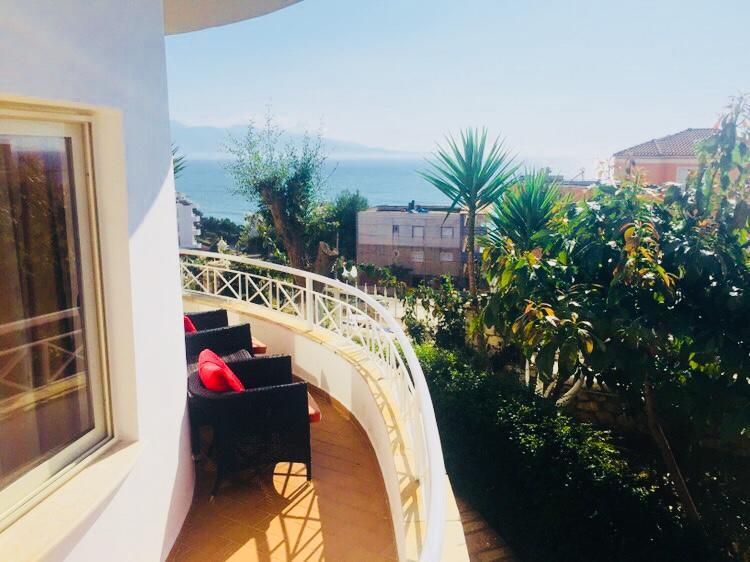Apartments On The Beach Sarandë 외부 사진