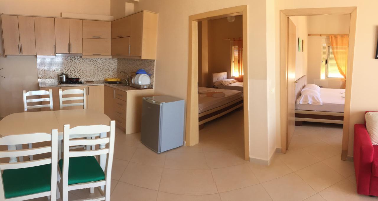 Apartments On The Beach Sarandë 외부 사진